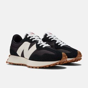 Womens’s New Balance 327 Casual Sneakers in Black, White & Gum